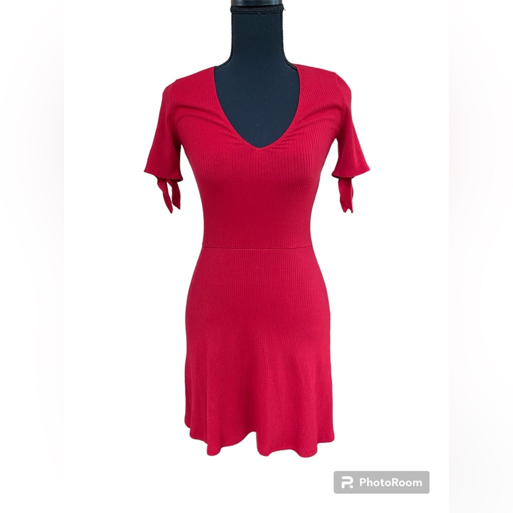 Reformation Women's Mini Dress Red V Neck Tie Sleeve Size S